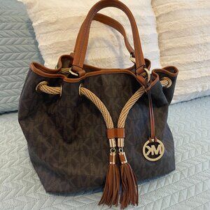 Michael Kors Marina MK Jet Set Tassel Drawstring Large Tote Bag